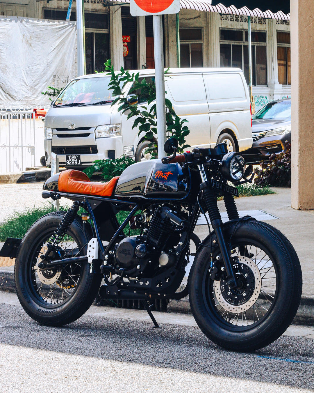 LIVE FAST