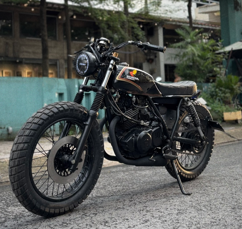 THE GN250 gallery 1
